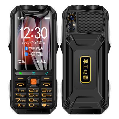 Ein guter Preis. 3.5 Zoll 4G Feature Phone Q9+ Dual Standby 5400mAh Smart Phones für Senioren Online